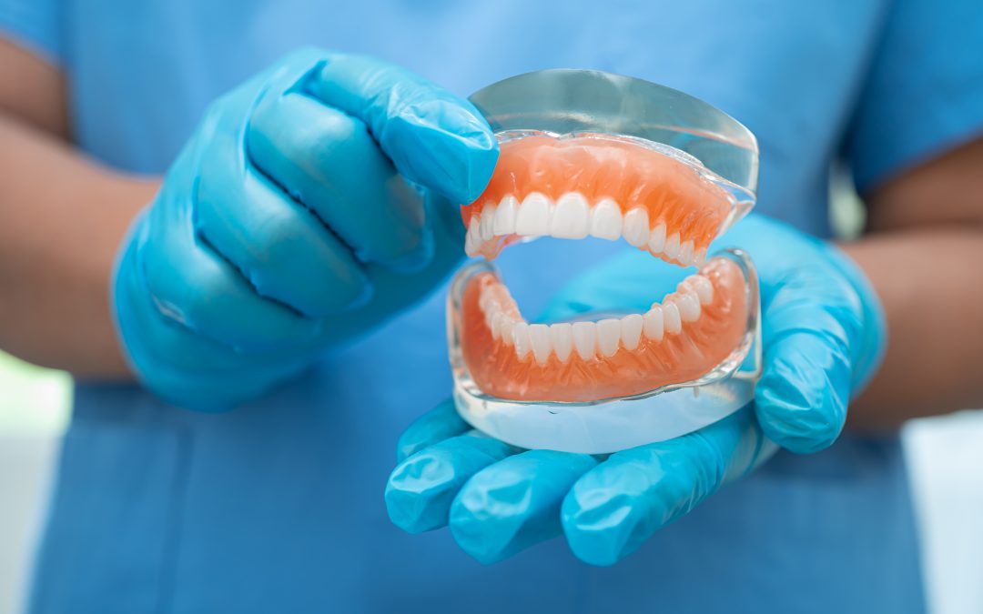 Comprehensive Guide to Choosing the Right Dentures